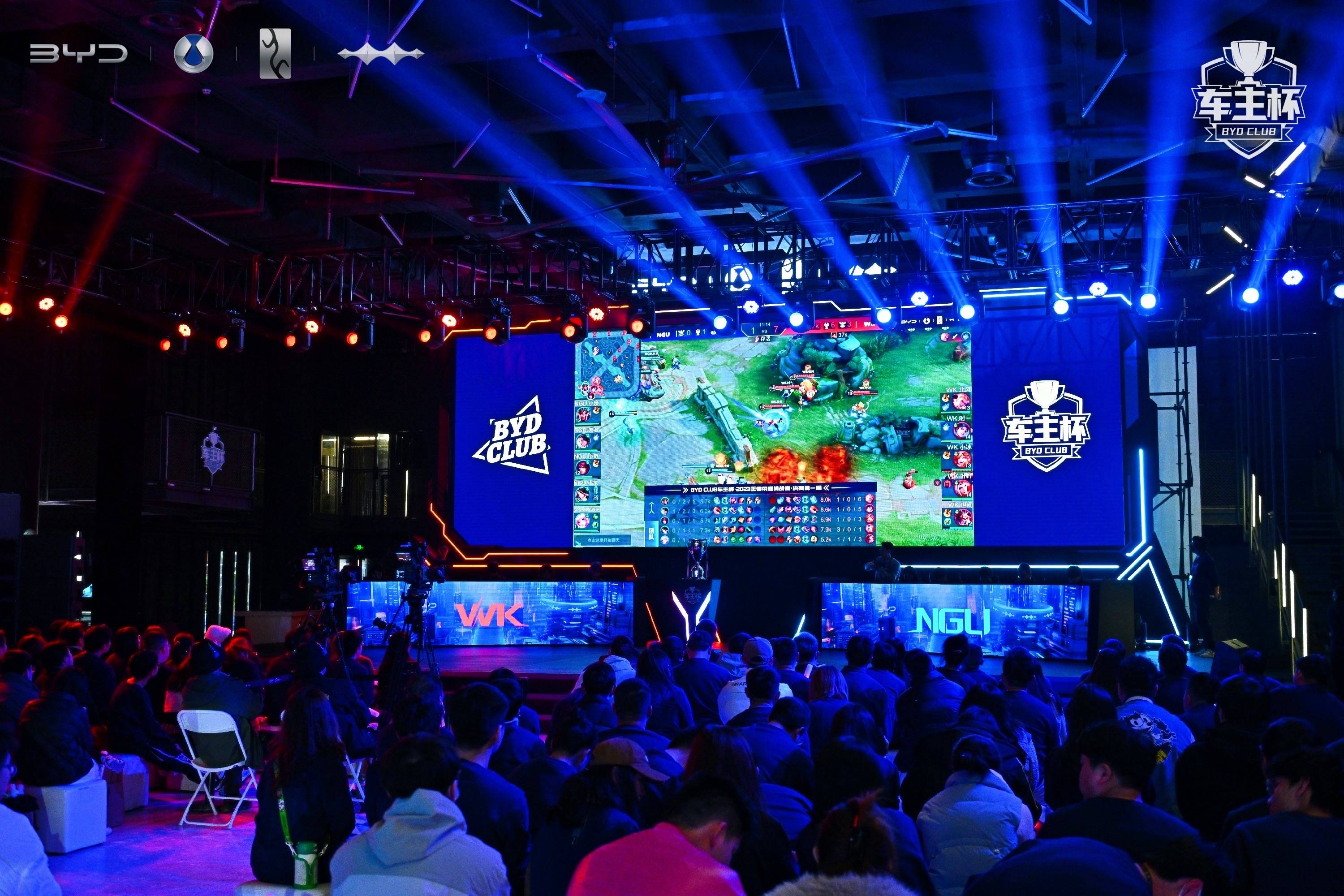 理查德·刘易斯指责ESL压制竞争对手